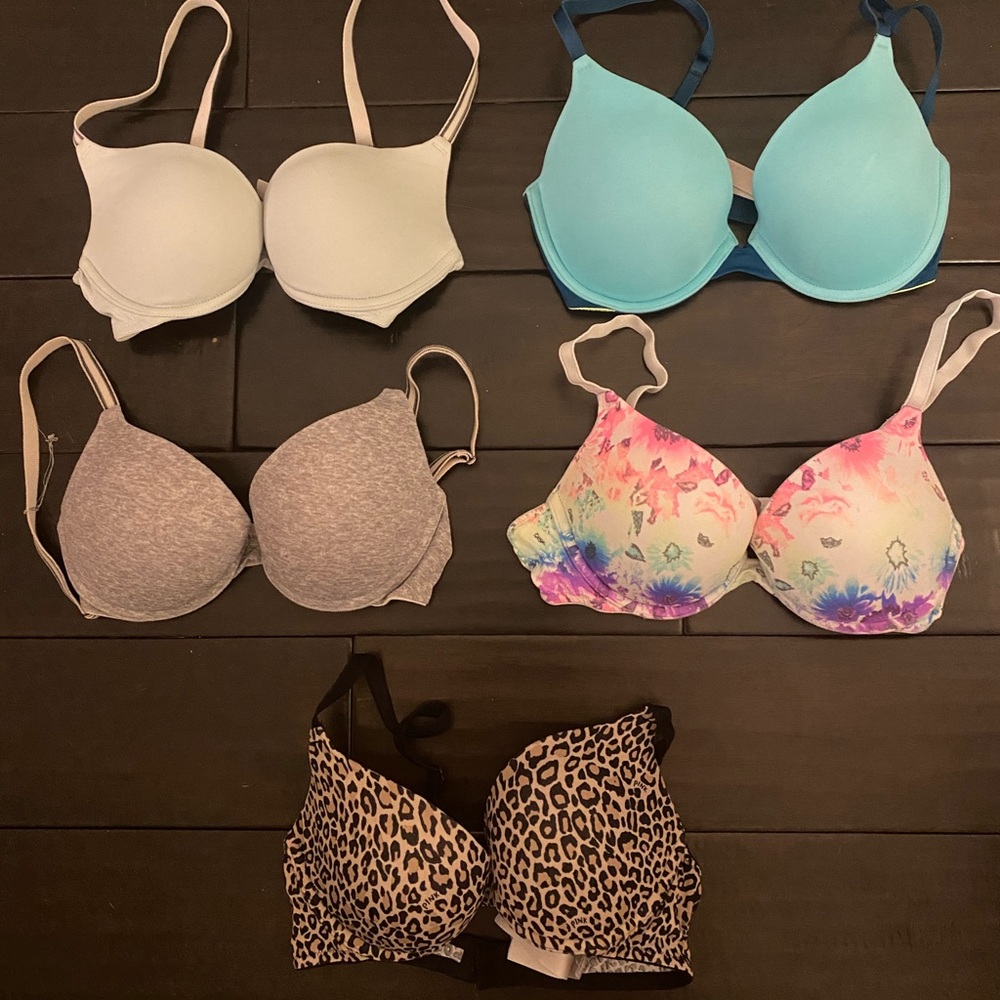 5 Bras + FREE GIFT - Victoria Secret PINK